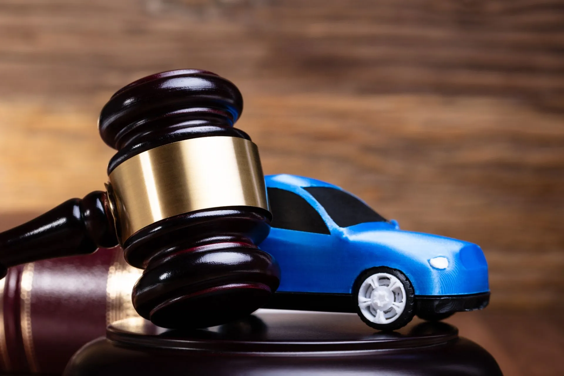 Lemon Law Attorney Tips for Resolving Car Warranty Disputes